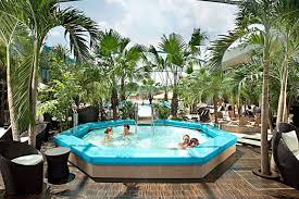 Auch im außenbereich der therme erding gibt es pools foto: Pin Auf Therme