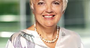 Claudia Roth wird Staatsministerin für Kultur und Medien