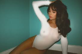 Ariana Marie - flying by