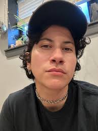 For a friend of mine: does anyone have or know of anyone who has an  apartment for rent in Southeast Queens? Budget is 1k to 1,700.