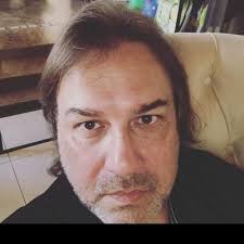 Denis Mora (@DenisMora_19)