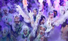 The essential for any party include amazing invites, foods, theme and favors that should be synchronized and selected based on the theme that you ultimately decide! Best Teen Party Themes The Ultimate List Things You Will Need
