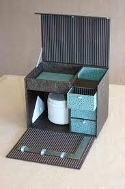 C'est très simple et pourtant, cela amusera votre pilote en herbe pendant des heures avec berceau magique. 7 Meilleures Idees Sur Travaux Manuels Boite En Carton Travaux Manuels Boite En Carton Boite En Carton Carton