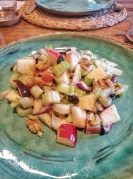 Salat Vom Stangensellerie Mit Nussen Und Apfeln Rezept Salat Sellerie Rezepte