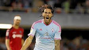 Joaquín oscar larrivey (spanish pronunciation: Larrivey Goleador Del Ano Marca Com