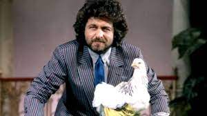 Ricordo le sue straordinarie performance a fantastico ed a. C E Grillo Stasera Su Rai 2 Il Programma Omaggio A Beppe Grillo