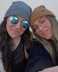 Ana Netto (@ananaomiii) • Instagram photos and videos