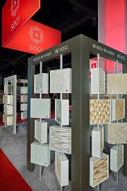 Image Result For How To Make Exposition Display Panels Spinning Displaystands Exhibition Booth Design Booth Design Exhibition Stand Design