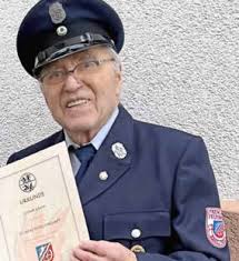 Mit dem Aerial Hoop zum Ehrenpreis