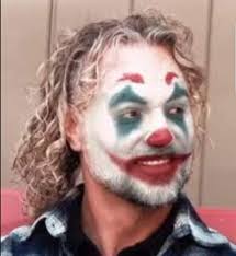 People who make post about leaving the group 🤡