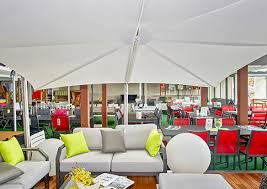 Dans le passé, les salons étaient connus sous le nom de salons, un terme dérivé du vieux mot français «parler» qui signifie parler. Mobilier Exterieur A Mulhouse Mobiliers Et Salon De Jardin