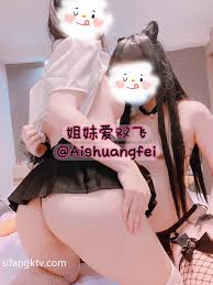 推特水嫩的妹子【玉子】&【双飞姐妹花】合集