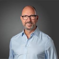 Für die Berufe im Handwerk zu werben, ist unser täglich Brot. Jetzt können  wir belegen: die Perspektiven werden immer besser: 𝗗𝗶𝗲  Ü𝗯𝗲𝗿𝗻𝗮𝗵𝗺𝗲𝗾𝘂𝗼𝘁𝗲 𝗶𝗺 𝗛𝗮𝗻𝗱𝘄𝗲𝗿𝗸 𝗲𝗿𝗿𝗲𝗶𝗰𝗵𝘁…