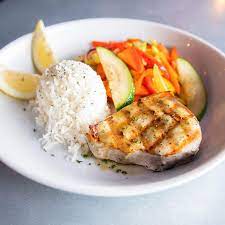 They are lightly seasoned, allowing the taste of the seafood to shine. Bay Park Fish Company San Diego Ca Best Seafood In San Diego