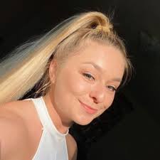 Sara Troyer (@TroyerSara)