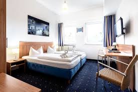 Grünwalderweg 20d, unterhaching 1146 m from center. Hotel Fresh Inn Skyscanner Hotels