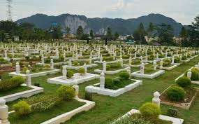 Tanah kubur mp3 download gratis mudah dan cepat di metrolagu, stafaband. Tanah Kubur