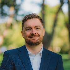 Jake Hinman's Instagram, Twitter & Facebook