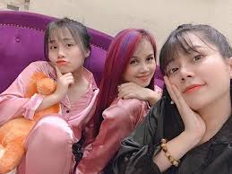 Tôi và xuyến đều sẵn sàng hy sinh khi nữ diễn viên có bộ răng đều nhưng bị ảnh hưởng do uống nhiều thuốc tetracyclin, dẫn đến xỉn màu. Nhan Sáº¯c Co Xuyáº¿n Gay Sá»'t Trong Vá» Nha Ä'i Con 42 Tuá»•i Máº¹ 3 Con Trong Mon Con Máº¯t