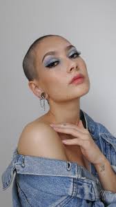 Can't live without bright changes? Females With Shaved Heads