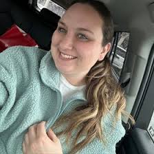 Nicolette Spencer (nicolettelynn13)