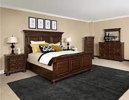 Bedroom sets with sleigh beds, large dressers and more surround. Pin En Broyhill