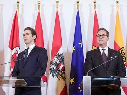 Jan böhmermann wird momentan mächtig zugesetzt. Jan Bohmermann Andeutung Bei Preisverleihung Satiriker Kannte Heikles Strache Video Vorher Kolner Stadt Anzeiger