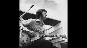 Nicknamed slowhand, eric clapton s a grammy award winning guitarist, singer, songwriter and eric clapton farewell cream tour live guitar and amp rig. Eric Clapton History Of His Guitars Early Years Yardbirds And The Blues Breakers Part 1 Of 3 Youtube
