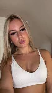 Dianna Oden's Instagram, Twitter & Facebook