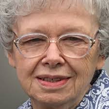 Peggy Hunsaker's Instagram, Twitter & Facebook