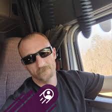 You guys may not know this but Tom Vialle was a child actor before he raced.