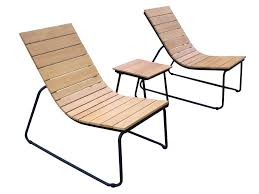 salon de jardin compose de 1 table basse en aluminium et eucalyptus 2 fauteuils relax en aluminium et eucal tabouret design chaise d exterieur fauteuil relax