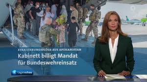 Sieben tote bei chaos am flughafen kabul. Tagesschau 20 00 Uhr 18 08 2021 Afghanistan Evakuierungseinsatz Taliban Errichten Kontrollpunkte Youtube