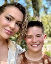 Happy Easter. I hope your day was filled with more love than you could  bear. Appreciate you.