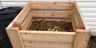 You can design a bin that allows you to do this by hand or with a pitchfork, or you can choose a rotating drum design that turns the compost with each rotation of the drum. How To Create An Inexpensive Homemade Compost Bin That Works