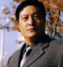 Nam diễn viên dở khóc dở cười vì bị in ảnh trên tiền âm phủ