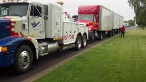 Towing with a truck camper. Can A Tow Truck Tow You And Your Trailer Motor Vehicle Maintenance Repair Stack Exchange