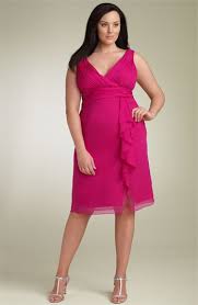 Pin By Melita Risdon On Clothes Dresses For Apple Shape Apple Shape Fashion Plus Size Wedding Dresses With Sleeves