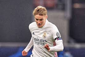 Born 17 december 1998) is a norwegian professional footballer who plays as an attacking midfielder for spanish club real madrid castilla and the norway national team. How Can Martin Odegaard Improve Arsenal Or Why Gunners Wanted Real Madrid Midfielder