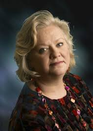 Amazon.com: Hell and High Water: The Battle to Save the Daily New Orleans  Times-Picayune: 9781455618811: Theim, Rebecca: Libros