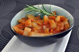 Recette Cotes De Blette A La Sauce Tomate Recette Recette Cotes De Blettes Blette Sauce Tomate