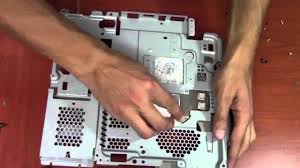 Riparazione Ps3 Slim Rumorosa Sostituire Pasta Termica Youtube