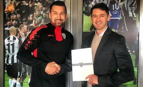 Pan tomasz zaproponował leczenie kanałowe i odbudowę zębów. 2