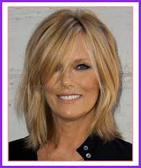 Amazing Haircuts Women Wo Medium Length Medium Length Hair Styles Medium Hair Styles Bangs With Medium Hair
