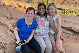 Modern Family Actor Julie Bowen Helps Woman In Arches National Park Npr