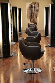 The 7 Best Hair Colorists In New York City Nyc Hair Salon Hair Salon Hair Salon Interior