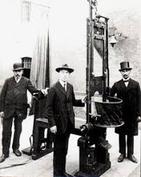 And sophie tells a friend, i realize that one can wallow in the mind. 20 Sophie Scholl Ideas White Roses Sophie Die Weisse Rose