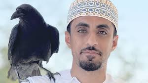 An unlikely friendship between an Omani and a raven