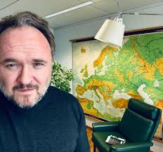 I går var jeg gæst i Monte Carlo på DR3. Her optrådte jeg som "hologram"