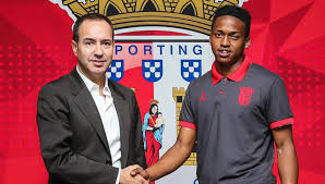 Sydafrikanske luther singh er ny fck'er, og her kan du se det første interview med ham om skiftet, forventningerne og arven efter zuma! Luther Singh Pens New Deal At Sporting Braga
